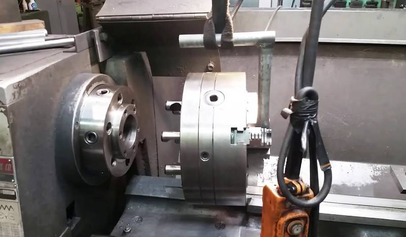 How to Remove Lathe Chuck from Lathe